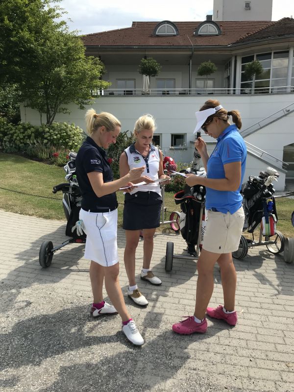 Line Schneider nach überstandener Runde